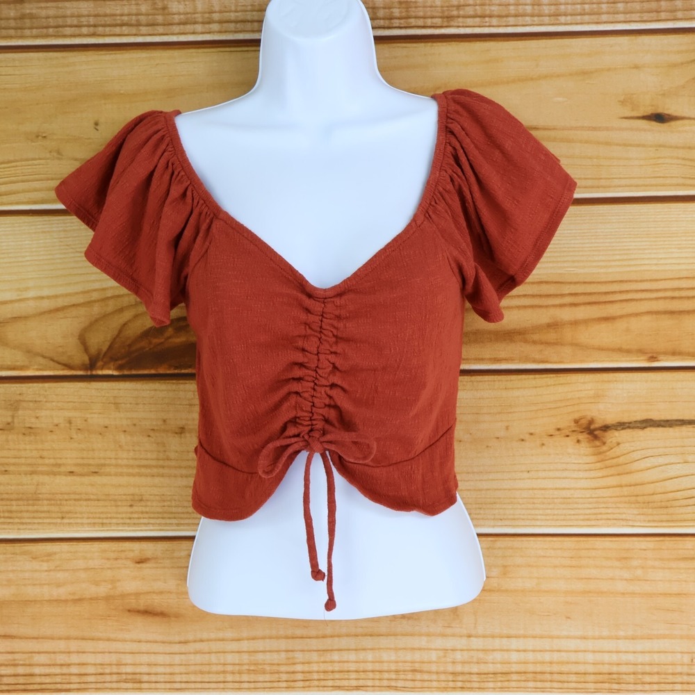 Live To Be Spoiled Cropped Shirt Womens Sz L Brown‎ Flutter Sleeves Ruched Front